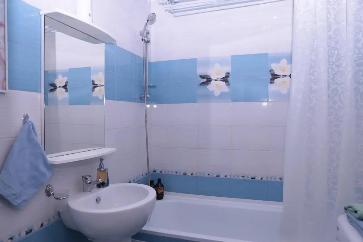 Апартаменты на 14 этаже мкр Супонево к10