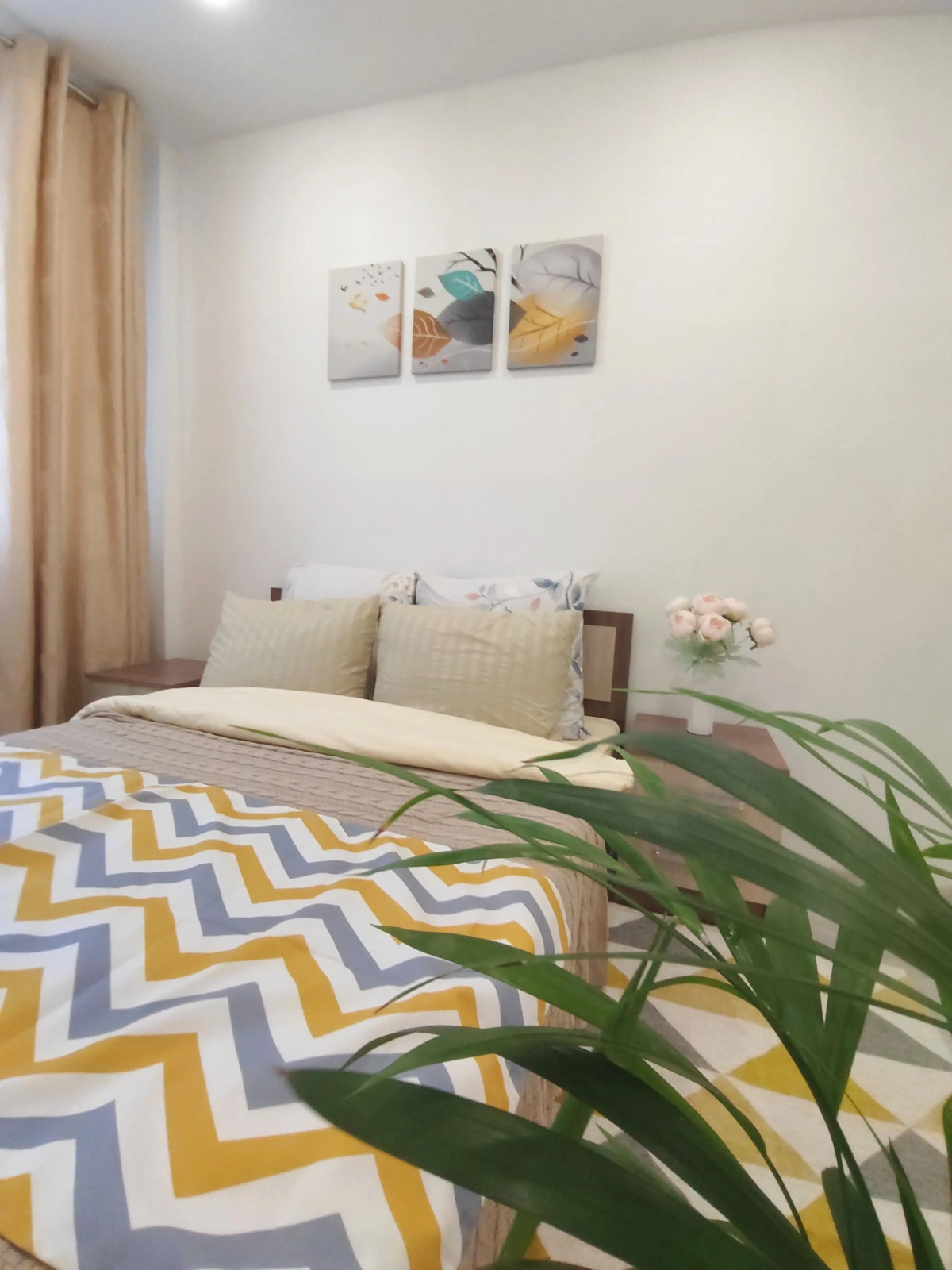 Апартаменты УК АТМОCФЕPА  Бpaвo в Цeнтpe Яpoславля с прoстoрной кухней-гостиной