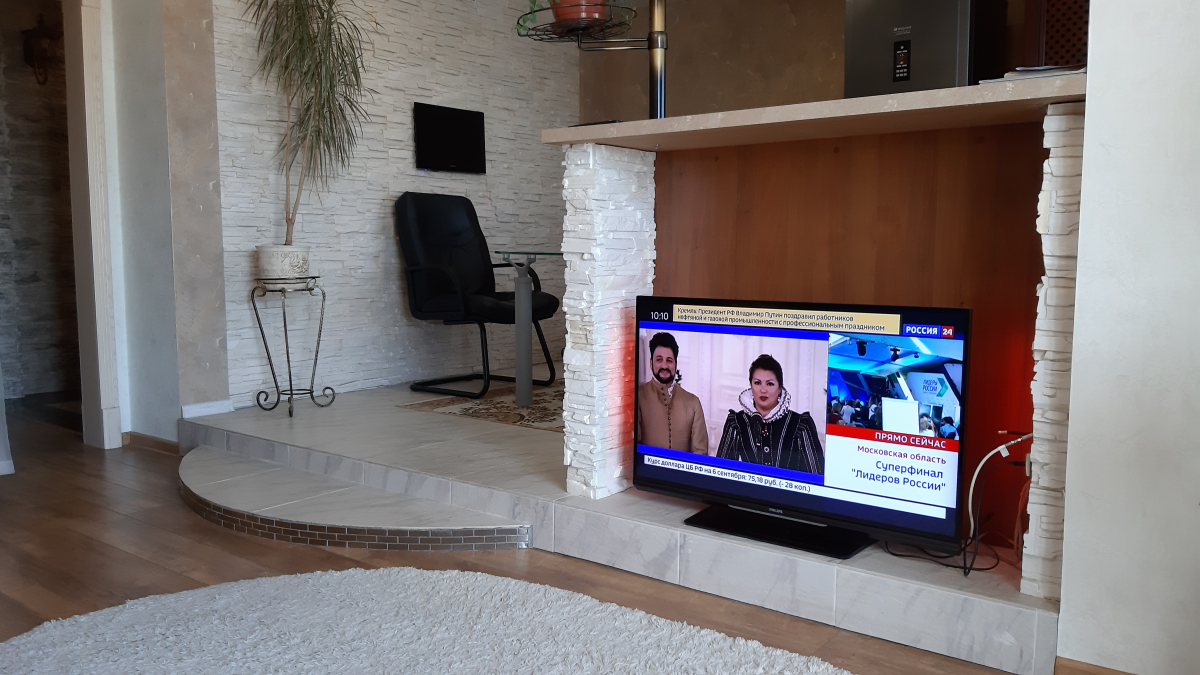 Апартаменты на Правой набережной Сугутки 1