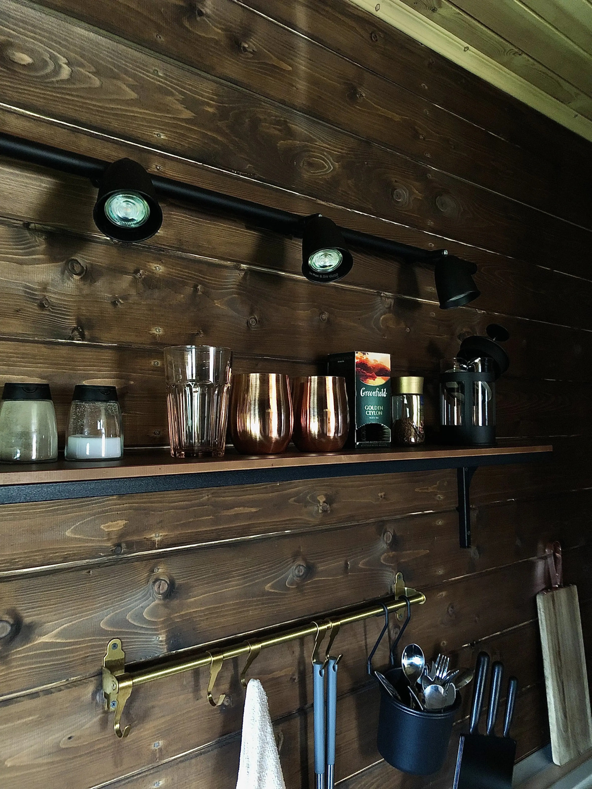 Частный дом Дом-студия на берегу озера