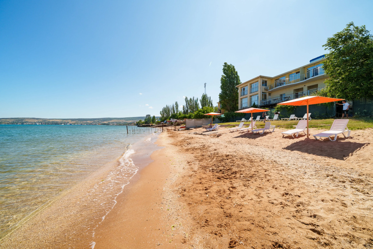 Отель Золотые Пески