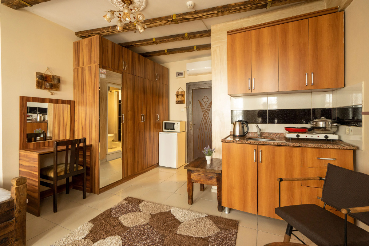 Pi Home & Apartments