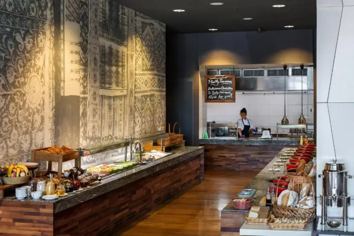 Отель Holiday Inn Тбилиси