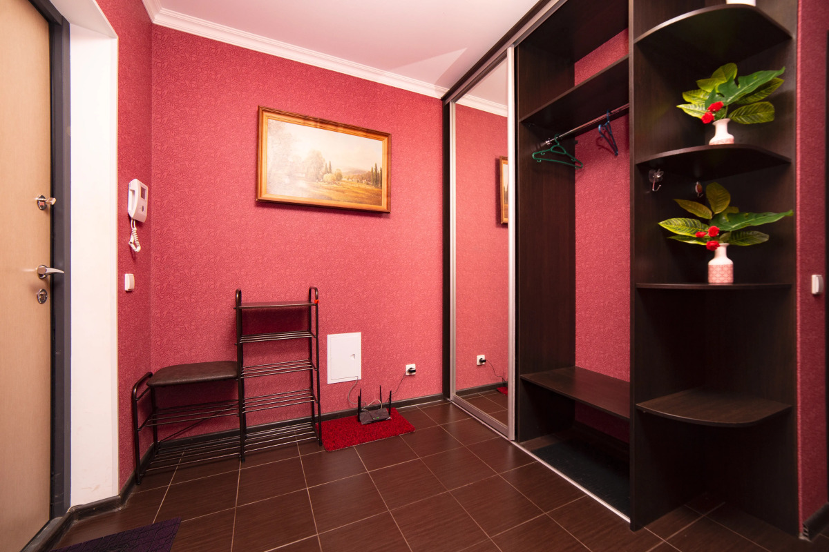 Апартаменты Novin квартал с видом во двор