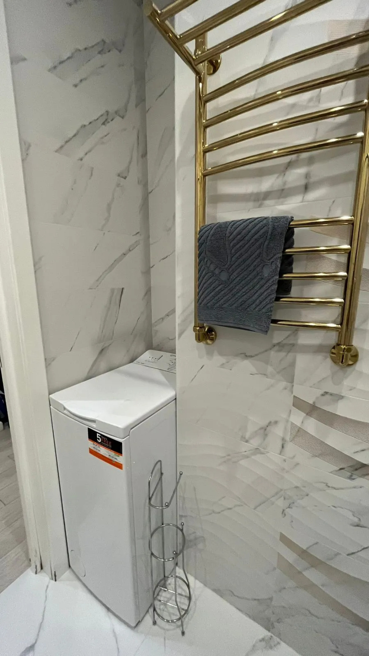 Апартаменты Евро 2-ком с балконом возле моря в центре Адлера Ajax