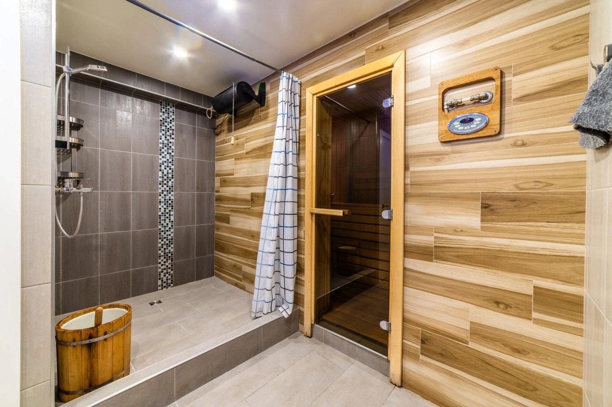 Гостевой комплекс с баней Вверх