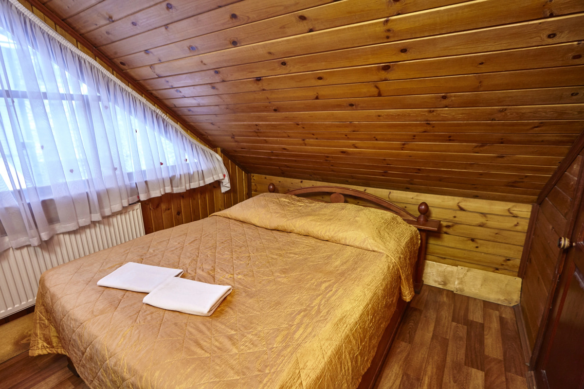 Отель Белое и Черное