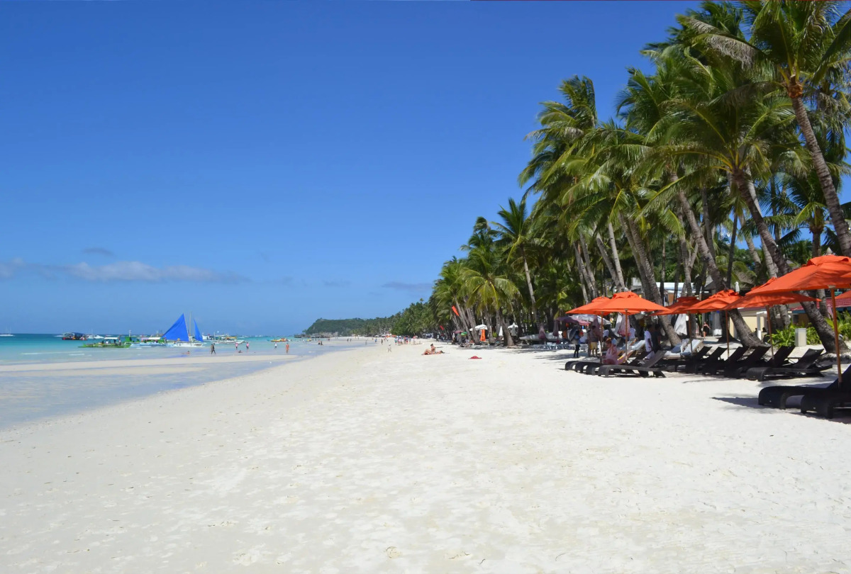 Курортный отель The District Boracay