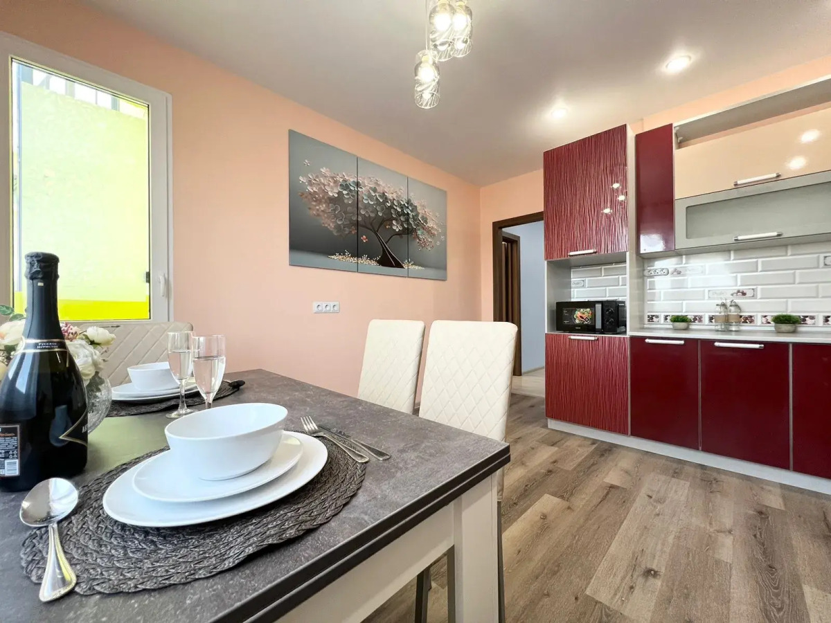 Апартаменты 2-к апартаменты Анненки