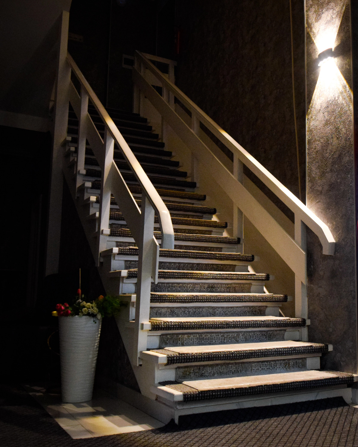 Hotel Continent halal