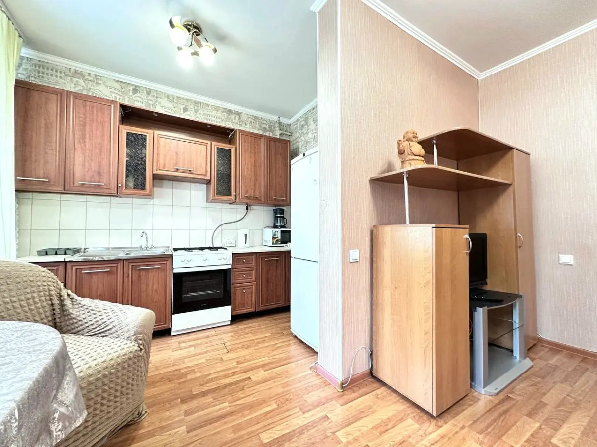 Квартира трехкомнатная в центре на Весенней