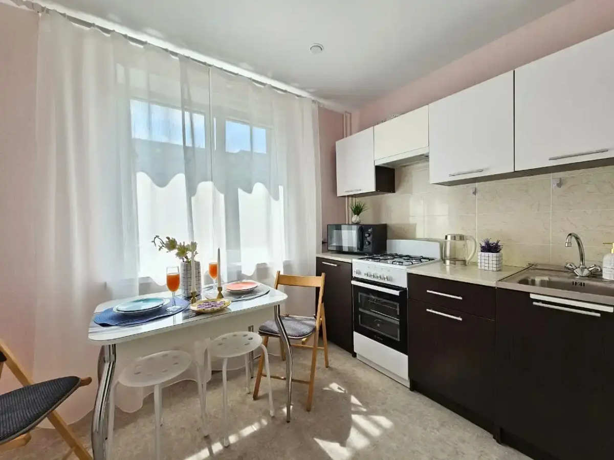 Квартира Живи Уютно