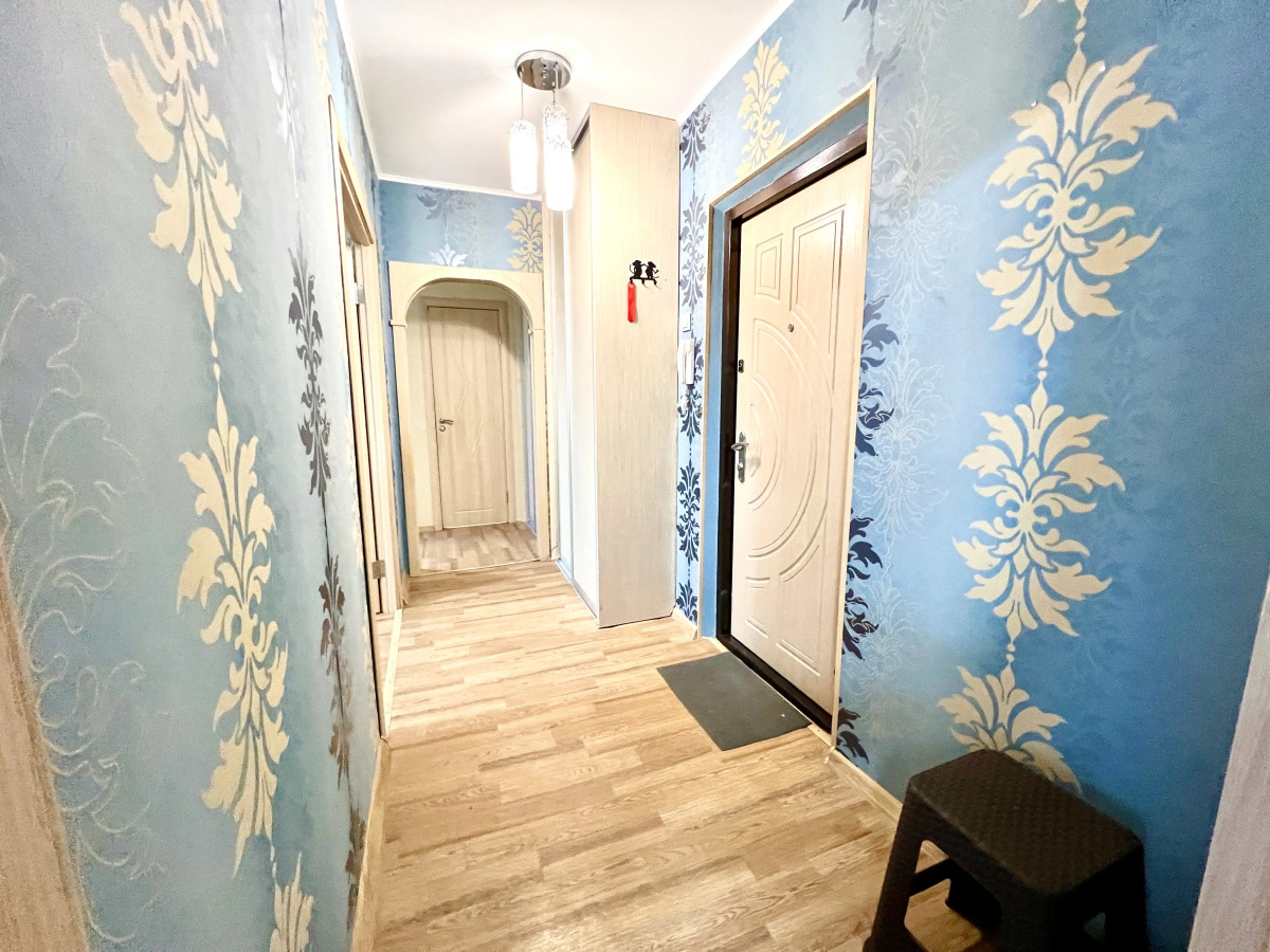 Апартаменты двухкомнатные (на Ново-Вокзальной 257А)