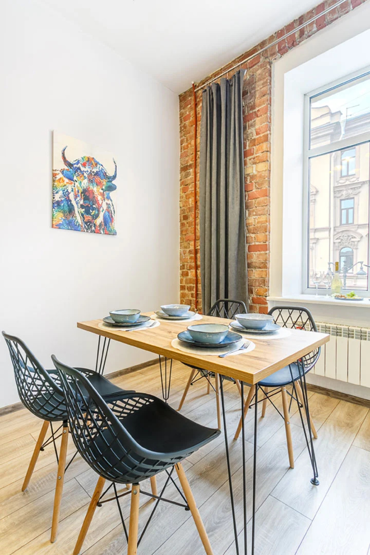 Апартаменты на Большом 13 Балкон