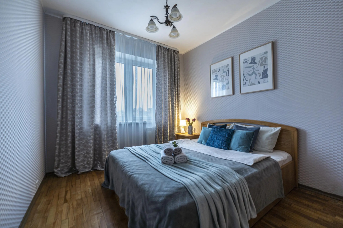 Апартаменты трёхкомнатные рядом с рыбной деревней