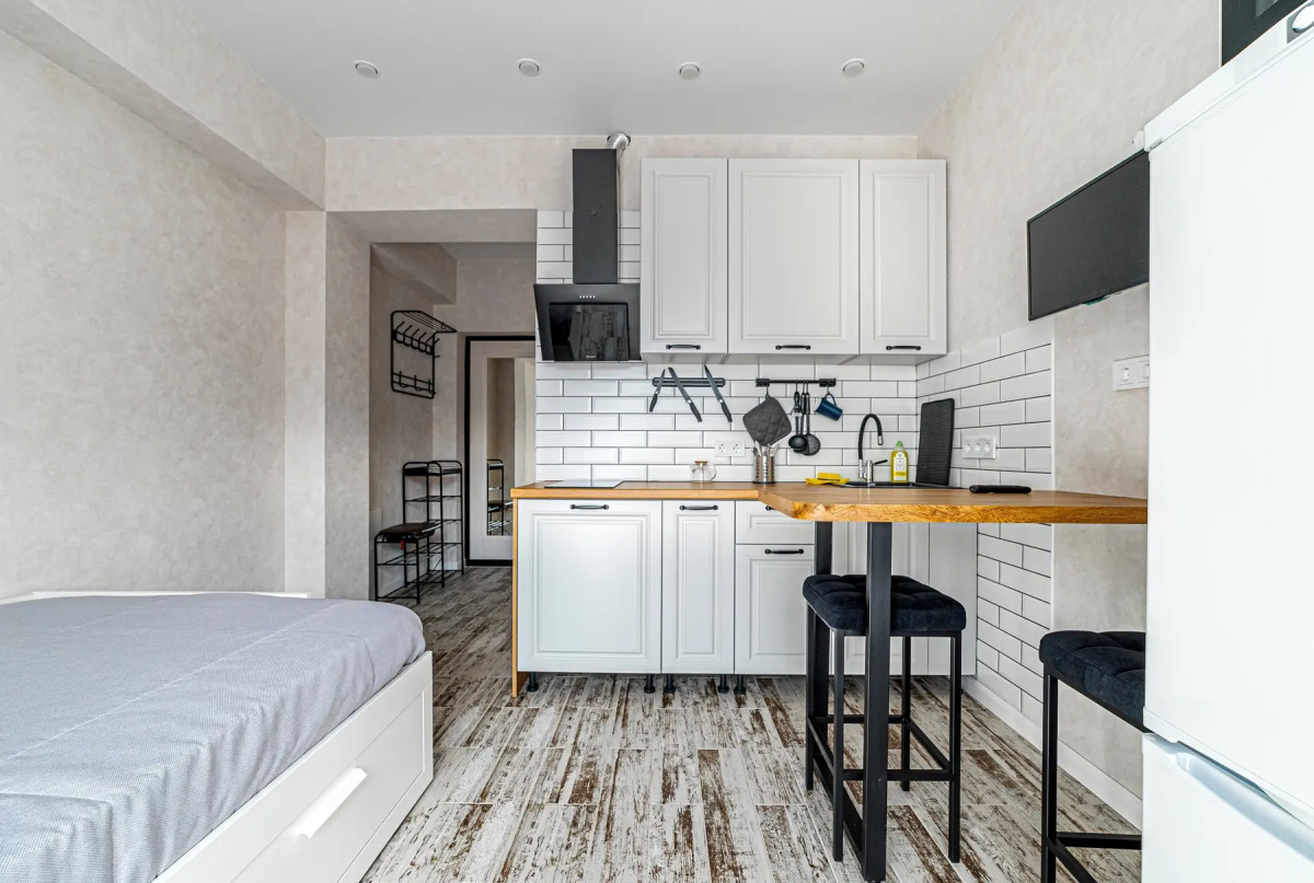 Квартира студия с террасой и видом на горы Я на море