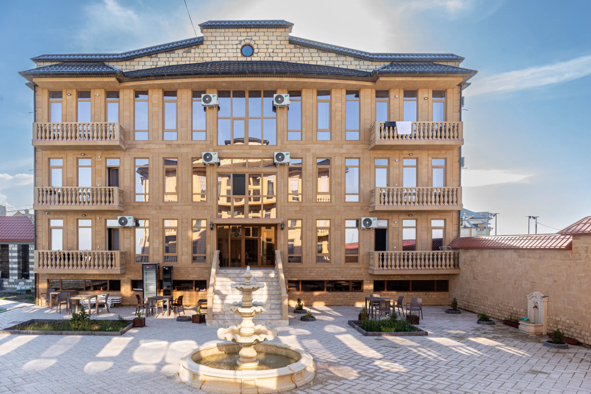 Отель Южный Берег