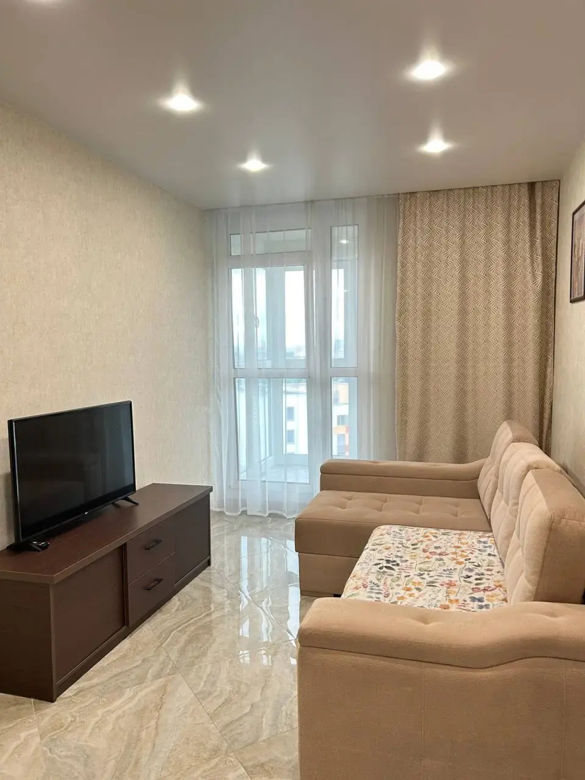 Квартира Уютная двухкомнатная на сутки в Минске, центр, метро. ООО все рядом