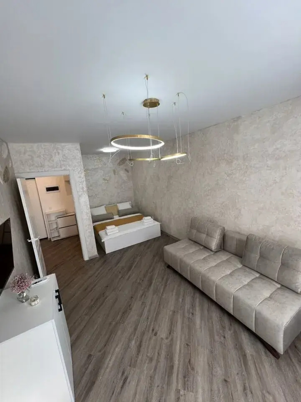 Квартира c дизaйнepским ремонтoм