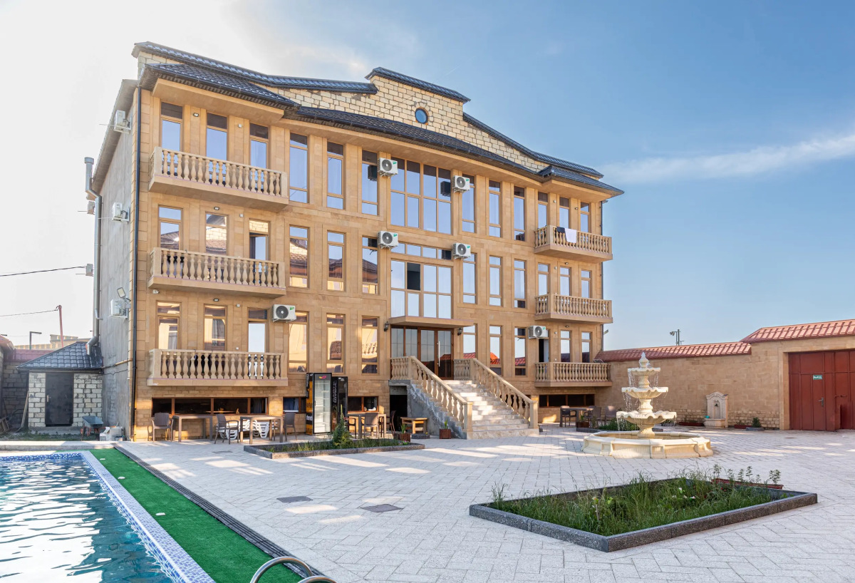 Отель Южный Берег