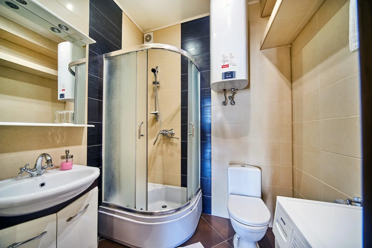 Двухуровневые апартаменты у моря на Античном