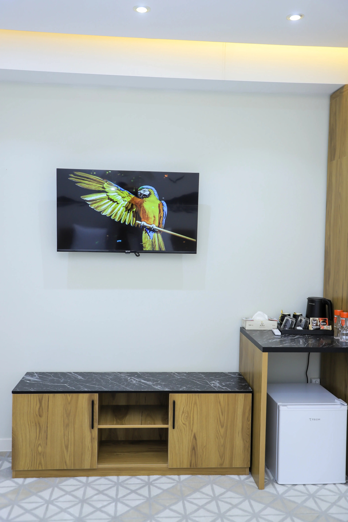 Отель Rich Land