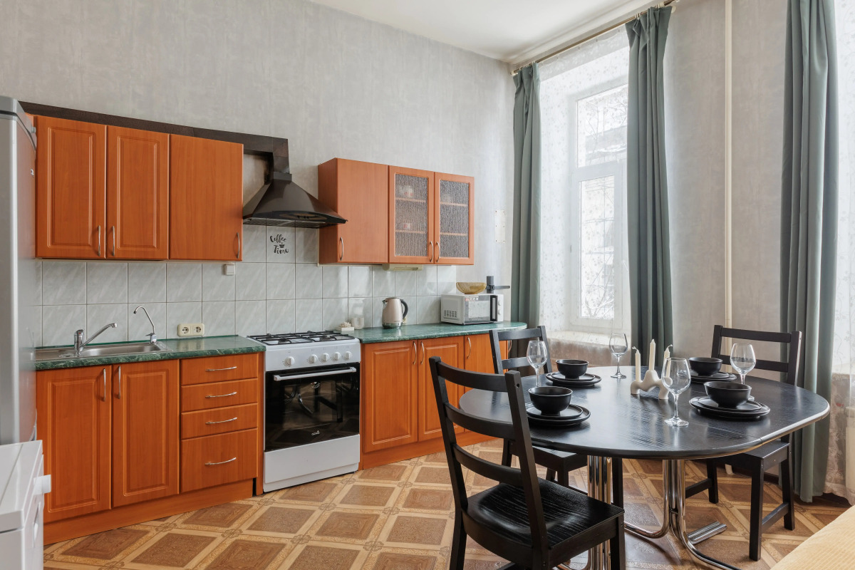 Апартаменты у Казанского Собора DereMRents ДереМРентс