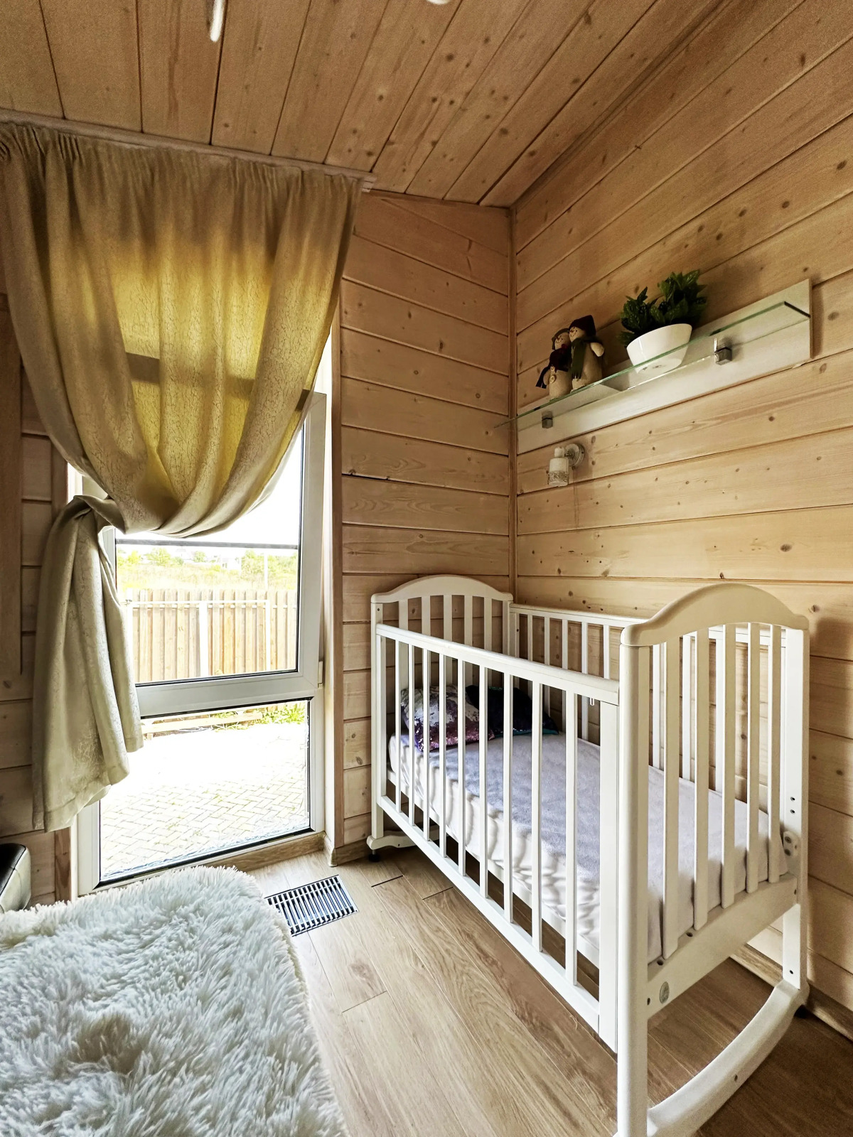 Частный дом с восхитительным видом на озеро Плещеево и город