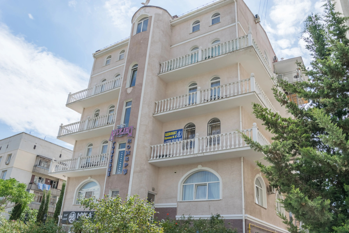 Апартаменты с балконом и видом на море