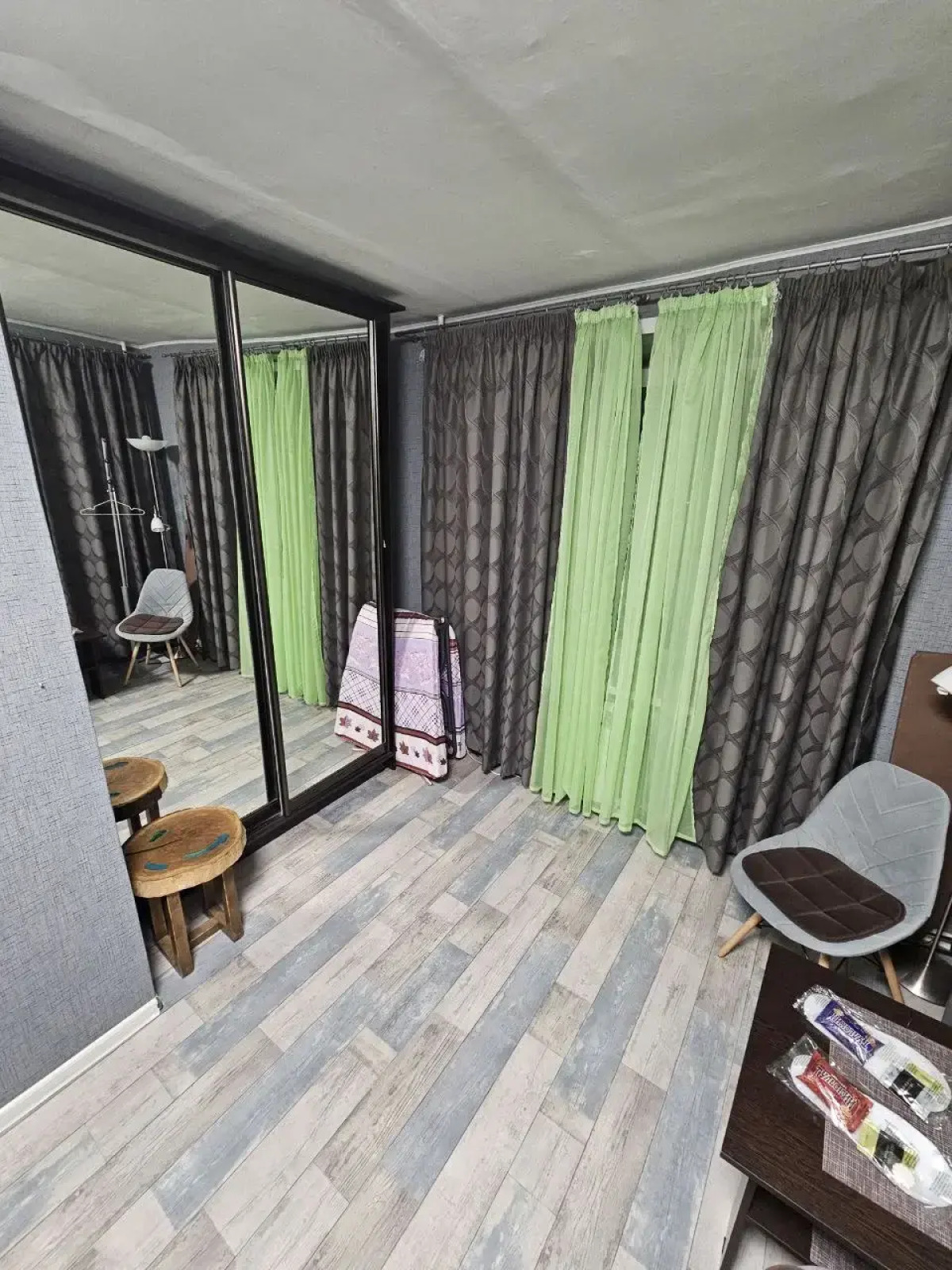 Апартаменты L.V.H Красноармейский проспект 4