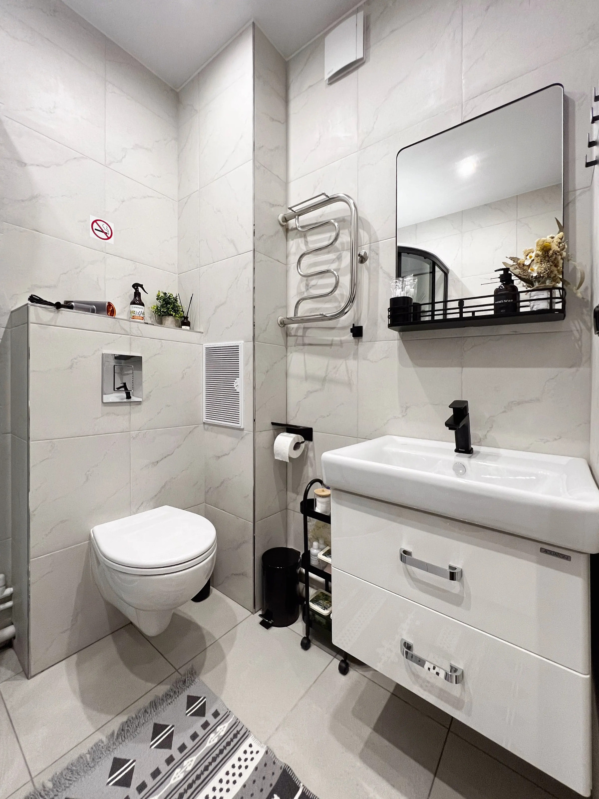 Апартаменты Granada Новая Cтудия в центральной части города на Набережной Обводного канала