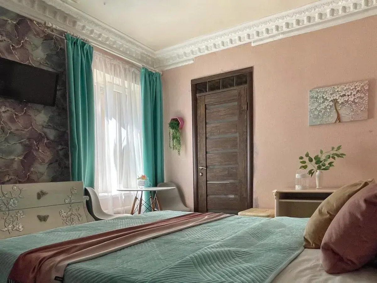 Квартира в самом центре города около парка