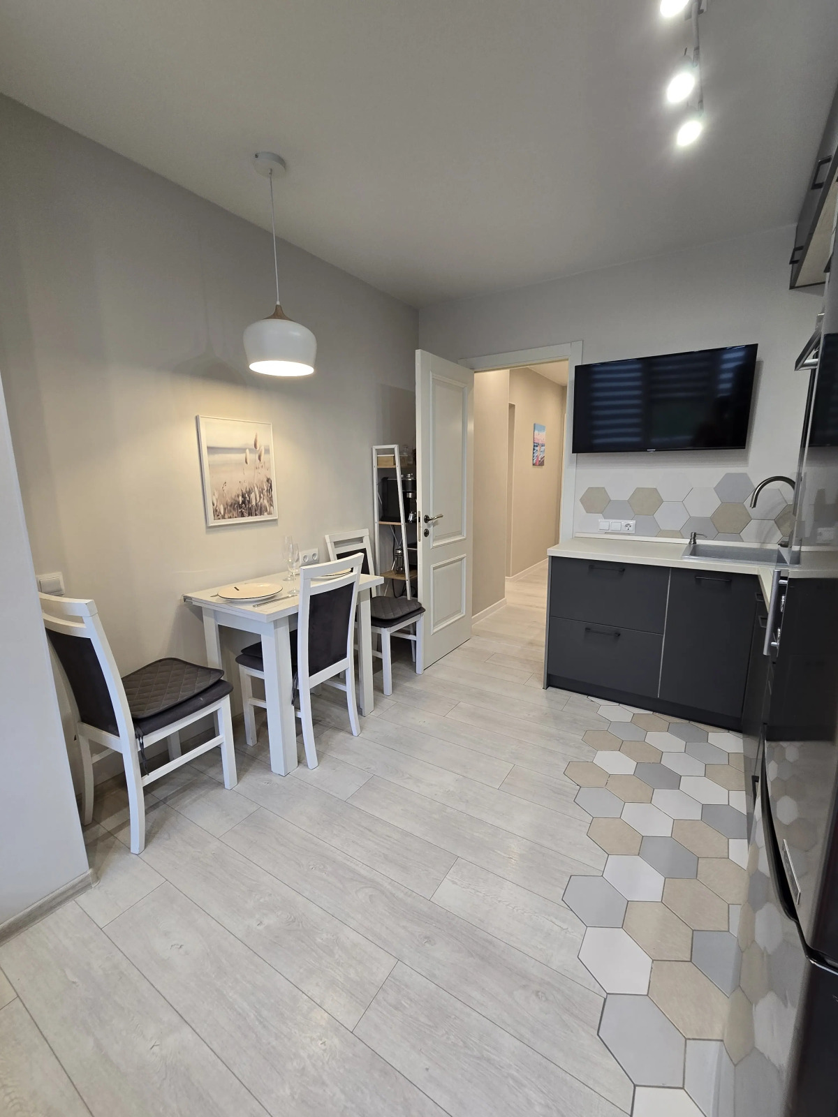 Квартира уютная двухкомнатная в центре города