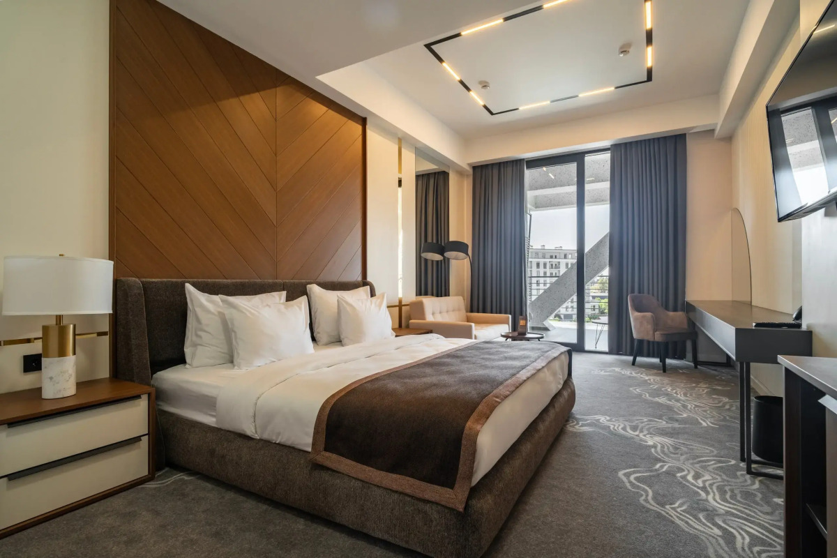 Отель Riviera Hotel