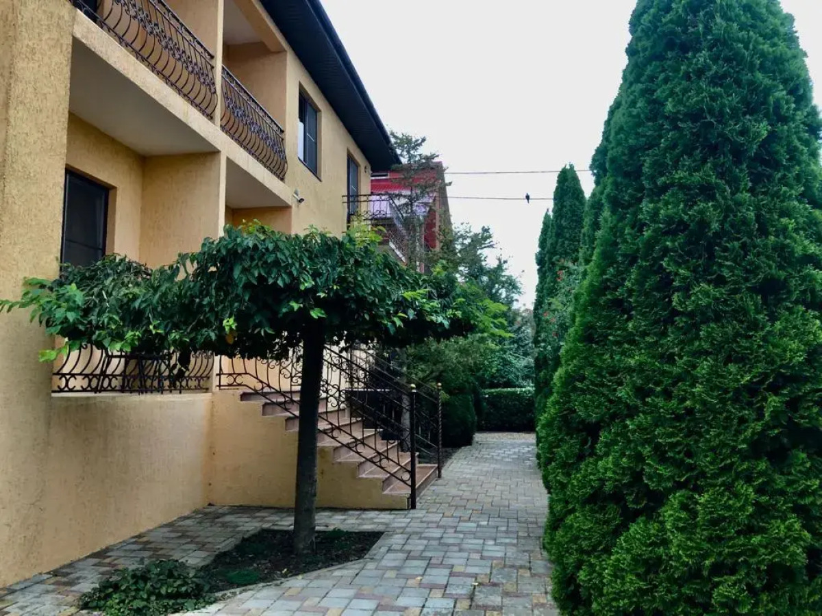 Гостевой дом на Садовой 19