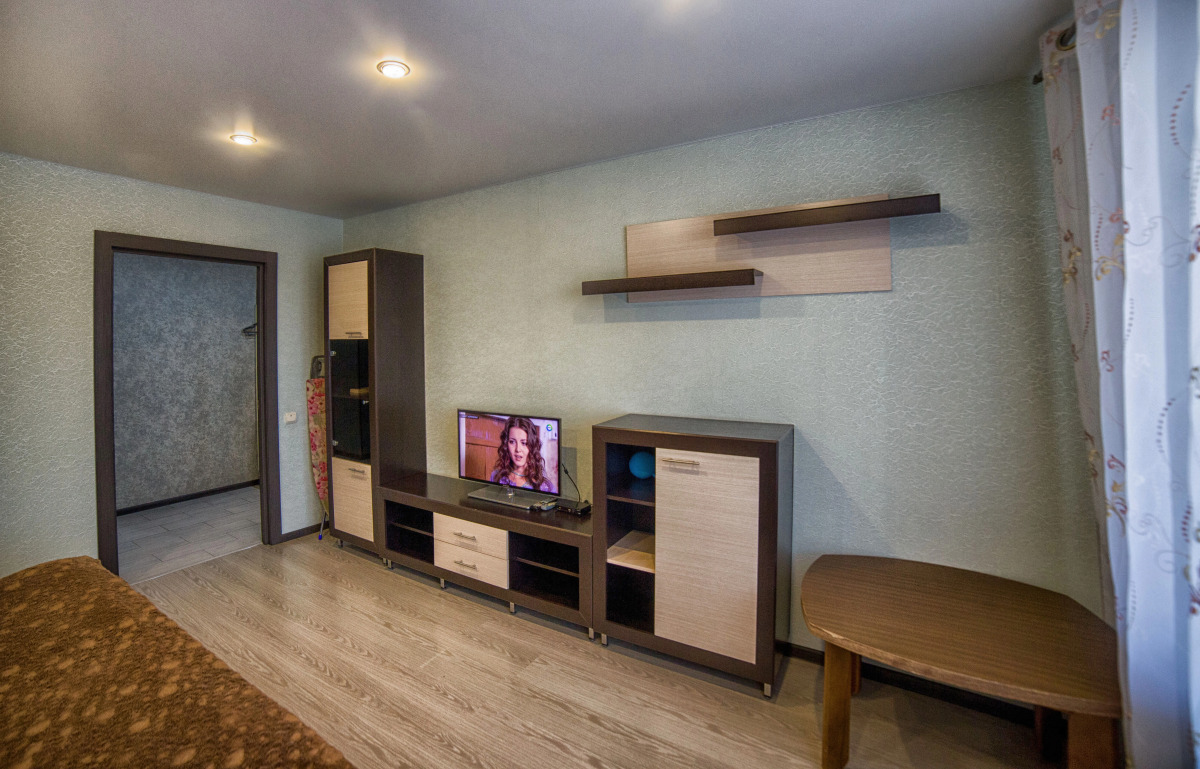 Апартаменты Матросова 16