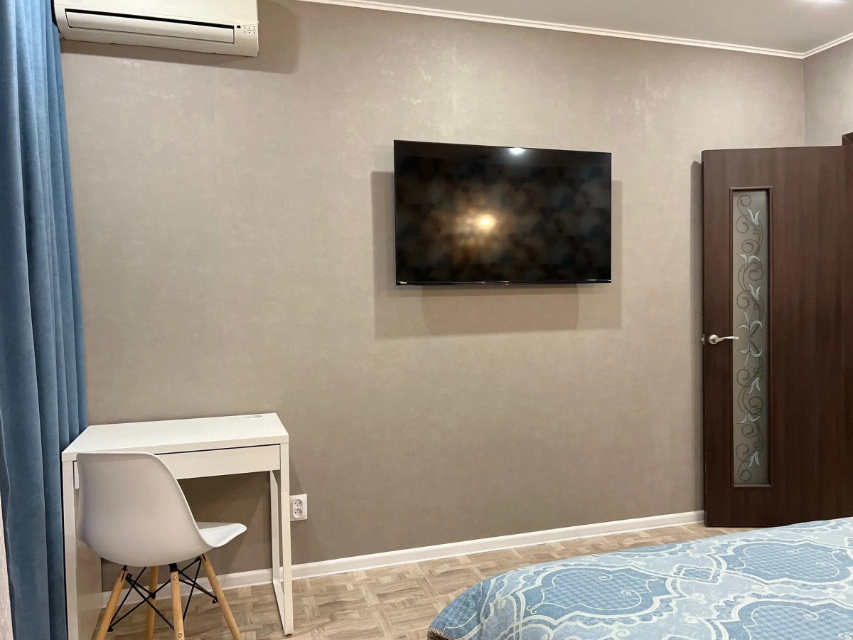 Апартаменты Карла Маркса 70