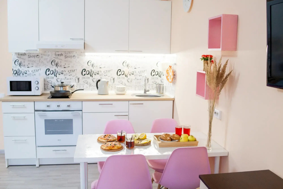 Квартира Студия в Романтическом Стиле в Центре у 2 Вокзалов