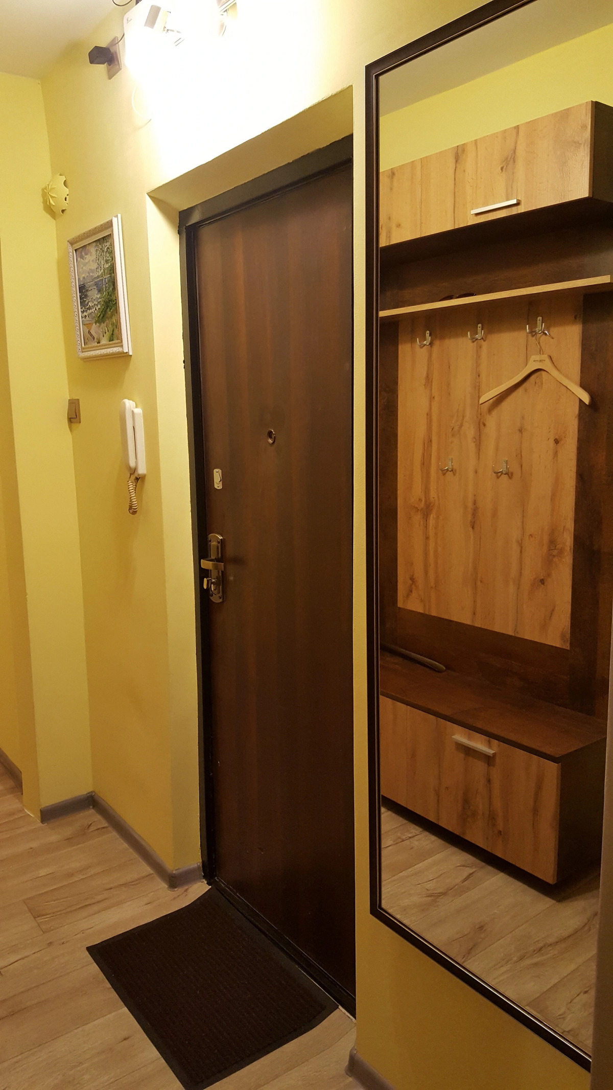 Апартаменты 2х комнатная квартира с изолированными комнатами