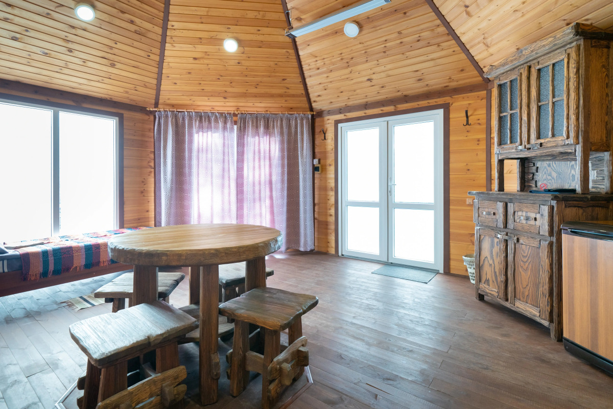 Yurta Altyn-Ay Hotel