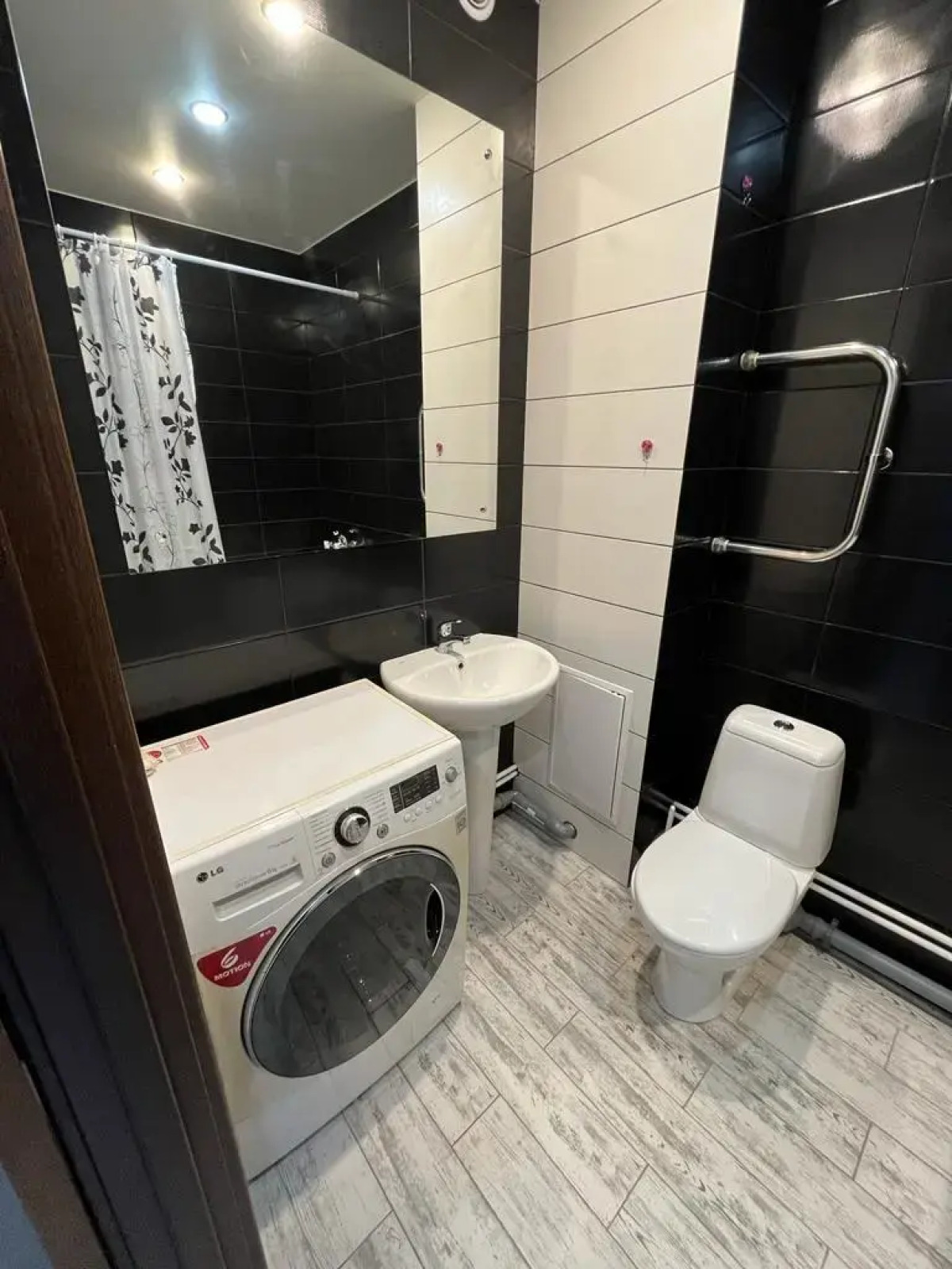 Апартаменты на Притомском 25/4