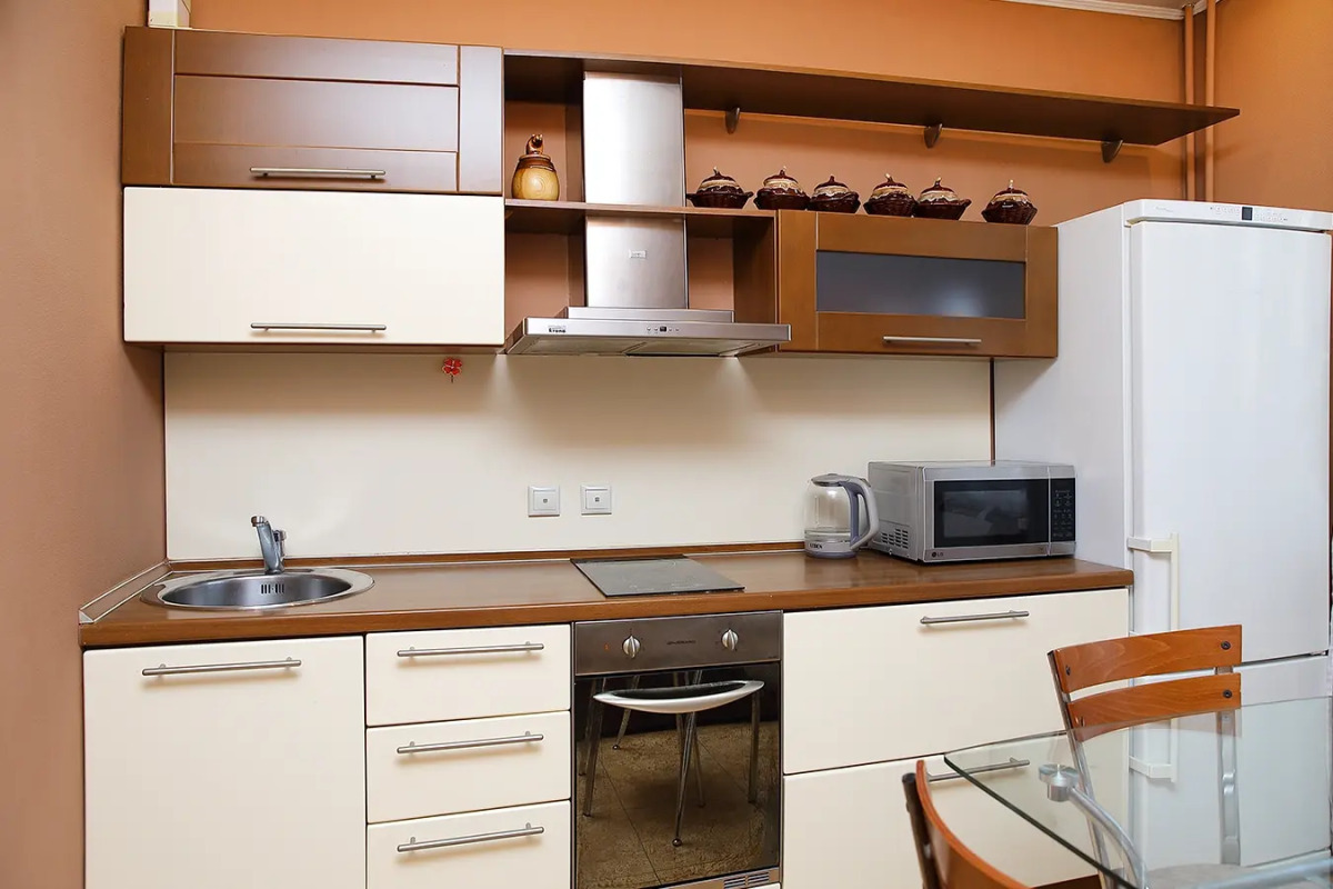 Квартира Двухкомнатная в тихом зеленом дворике