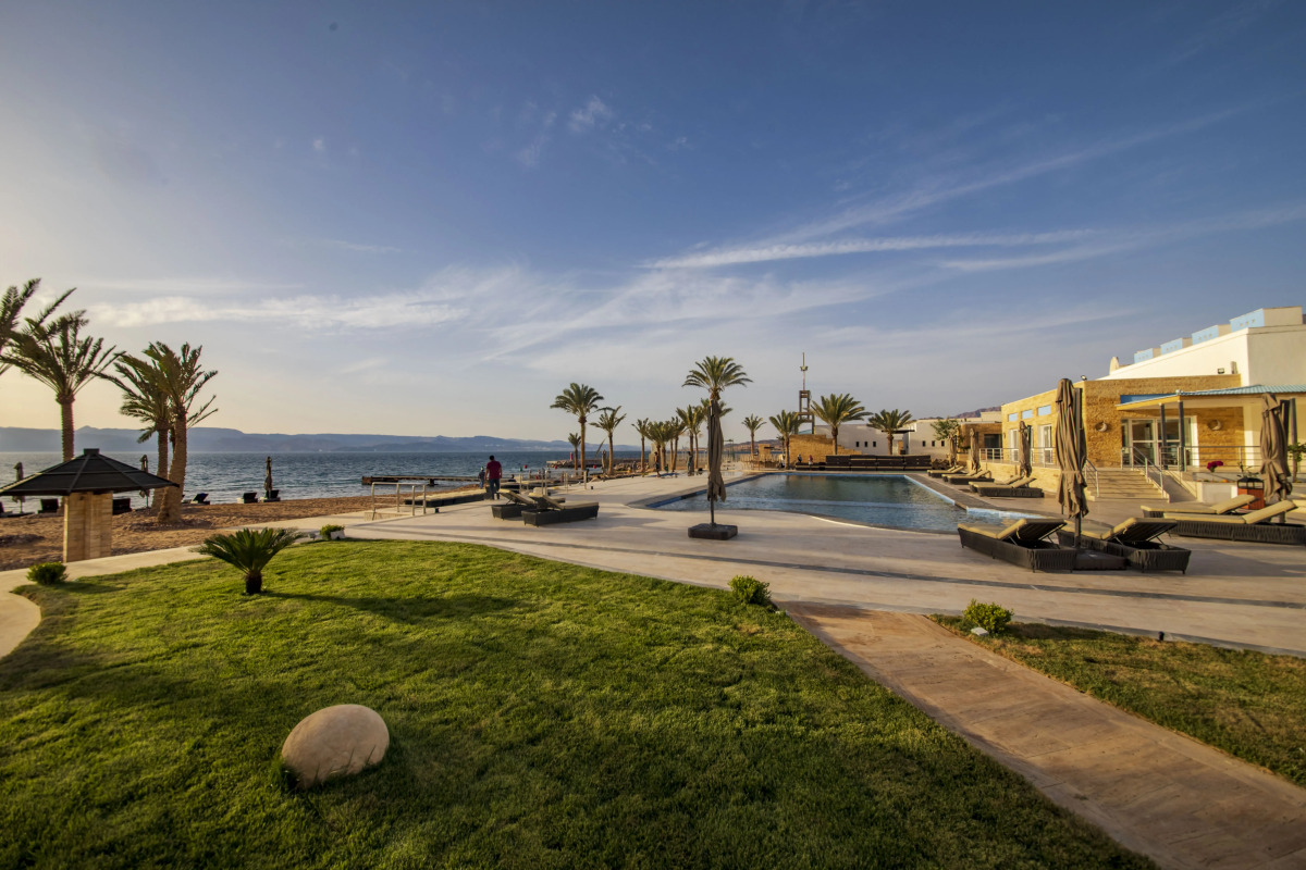 Отель Luxotel Aqaba Beach Resort & Spa Hotel