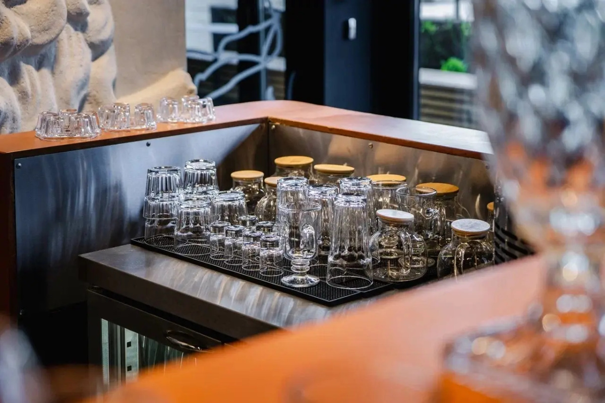 Отель Mercure Hotel and Residences Saint Petersburg