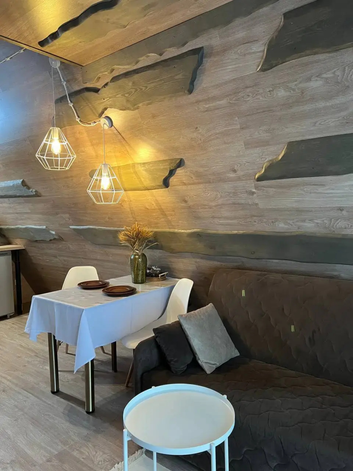 Глэмпинг на Озерах