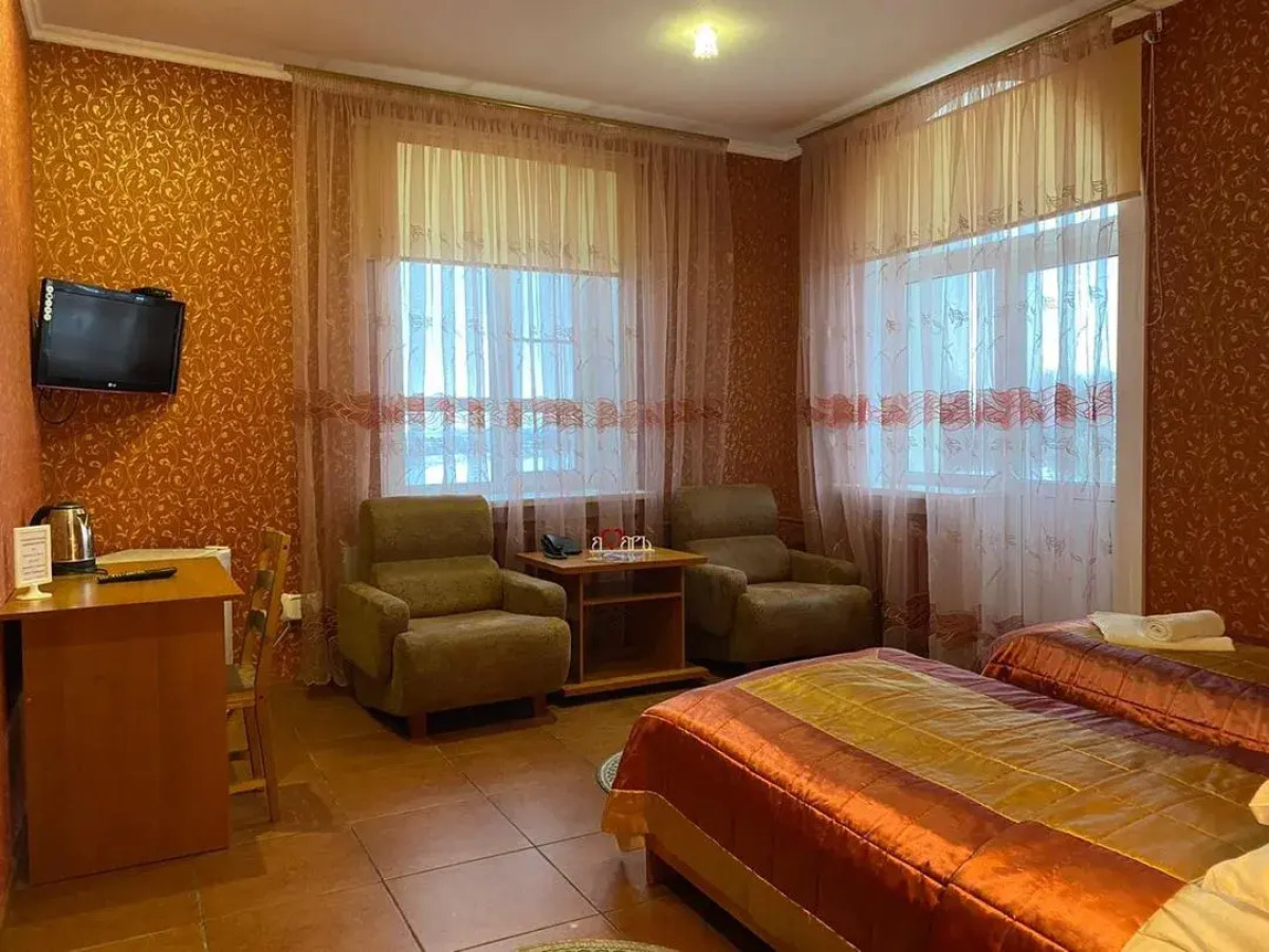 Гостиница Яръ