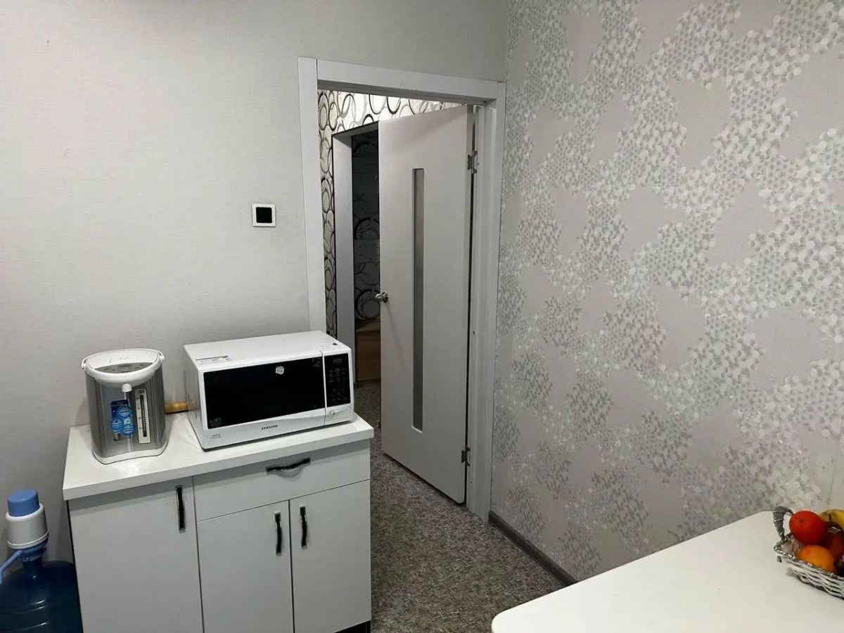 Квартира Уютная двухкомнатная 20 минут до центра