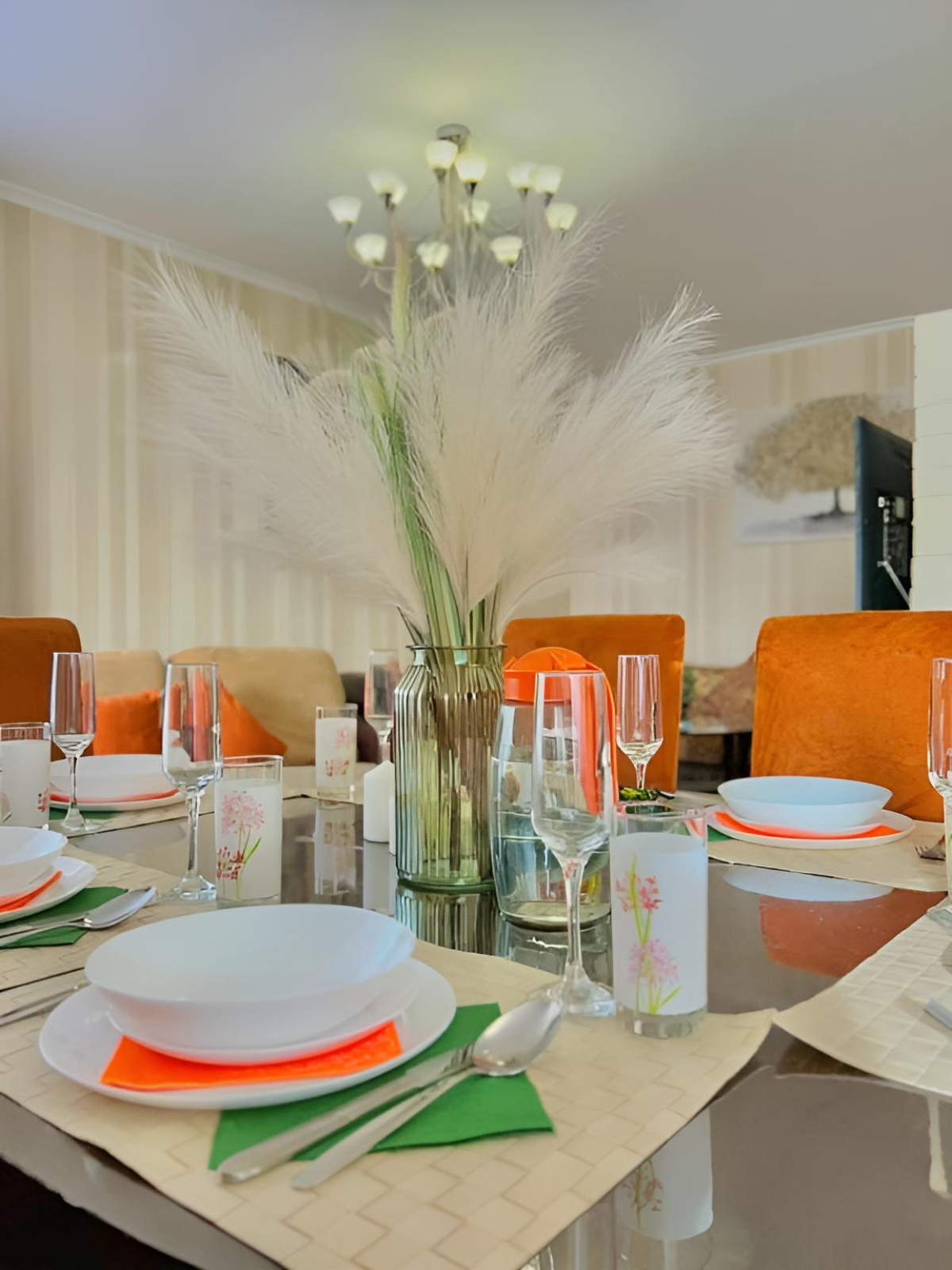 Улучшенные трехкомнатные апартаменты с террасой