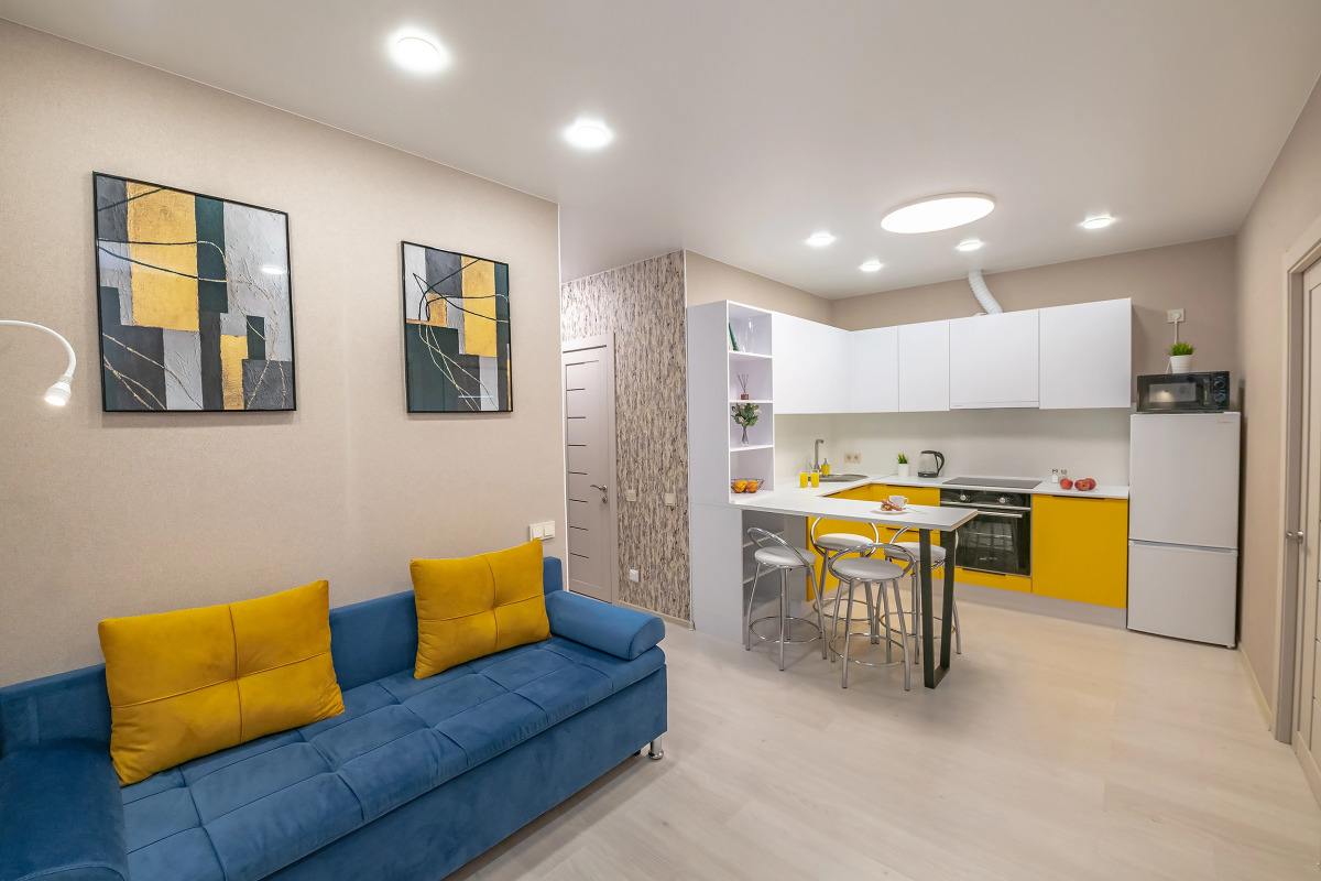 Апартаменты TopHouse на Каплунова 10 трёхкомнатные