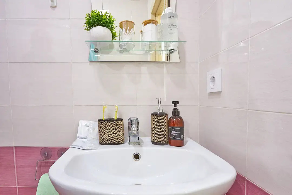 Квартира Студия с Выходом на Новую Набережную